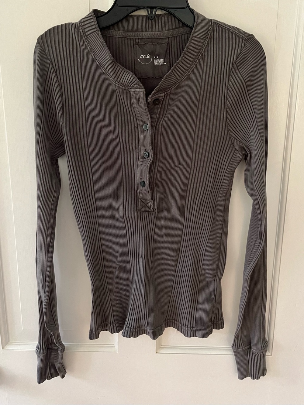 aerie Long Sleeve Henley Tee in Charcoal Gray